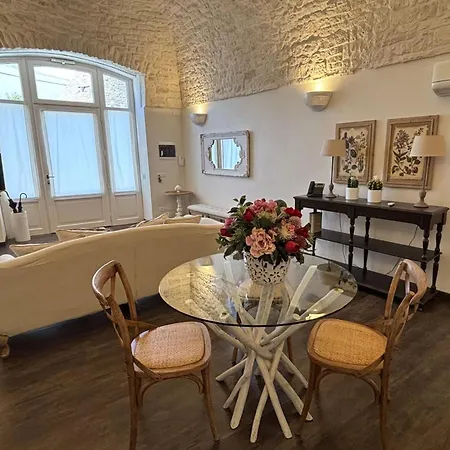 La Cummersa Trulli 아파트호텔 *